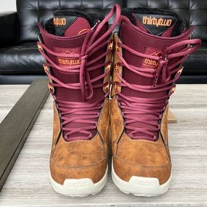 Women’s Thirty Two Lashed Snowboarding Boots